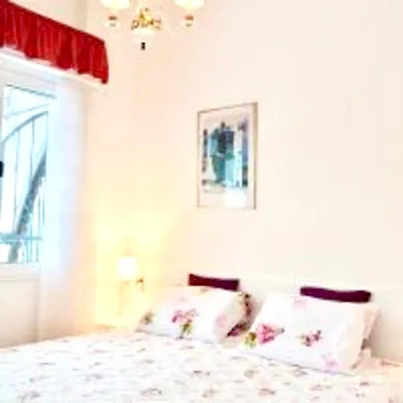 Apartment 2 Bedrooms Appartement With Lake View And Furnished Terrace At Luino 3 Km Away From The Beach