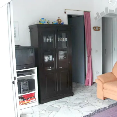 2 Bedrooms Appartement With Lake View And Furnished Terrace At Luino 3 Km Away From The Beach *