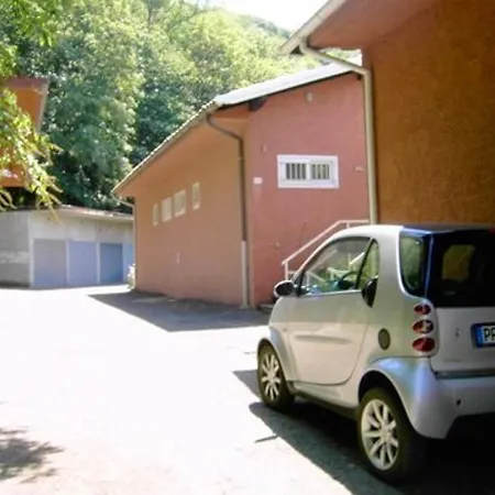 2 Bedrooms Appartement With Lake View And Furnished Terrace At Luino 3 Km Away From The Beach *