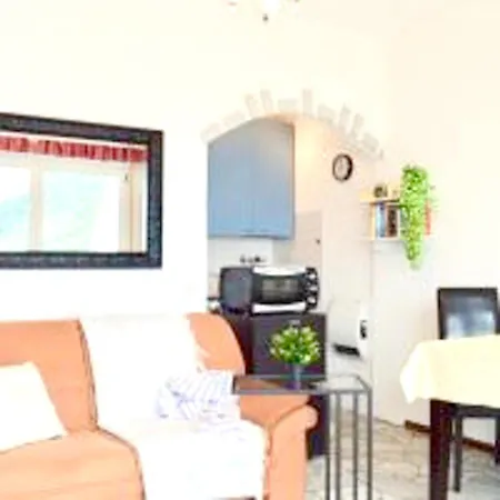 Apartment 2 Bedrooms Appartement With Lake View And Furnished Terrace At Luino 3 Km Away From The Beach *