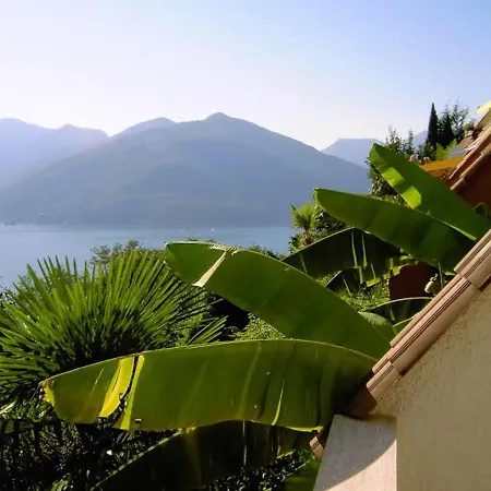Διαμέρισμα 2 Bedrooms Appartement With Lake View And Furnished Terrace At Luino 3 Km Away From The Beach