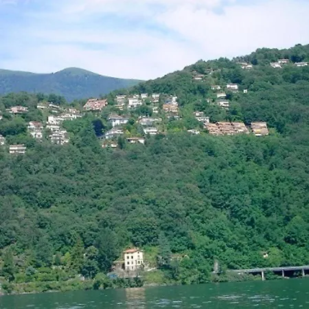 2 Bedrooms Appartement With Lake View And Furnished Terrace At Luino 3 Km Away From The Beach Διαμέρισμα Luino